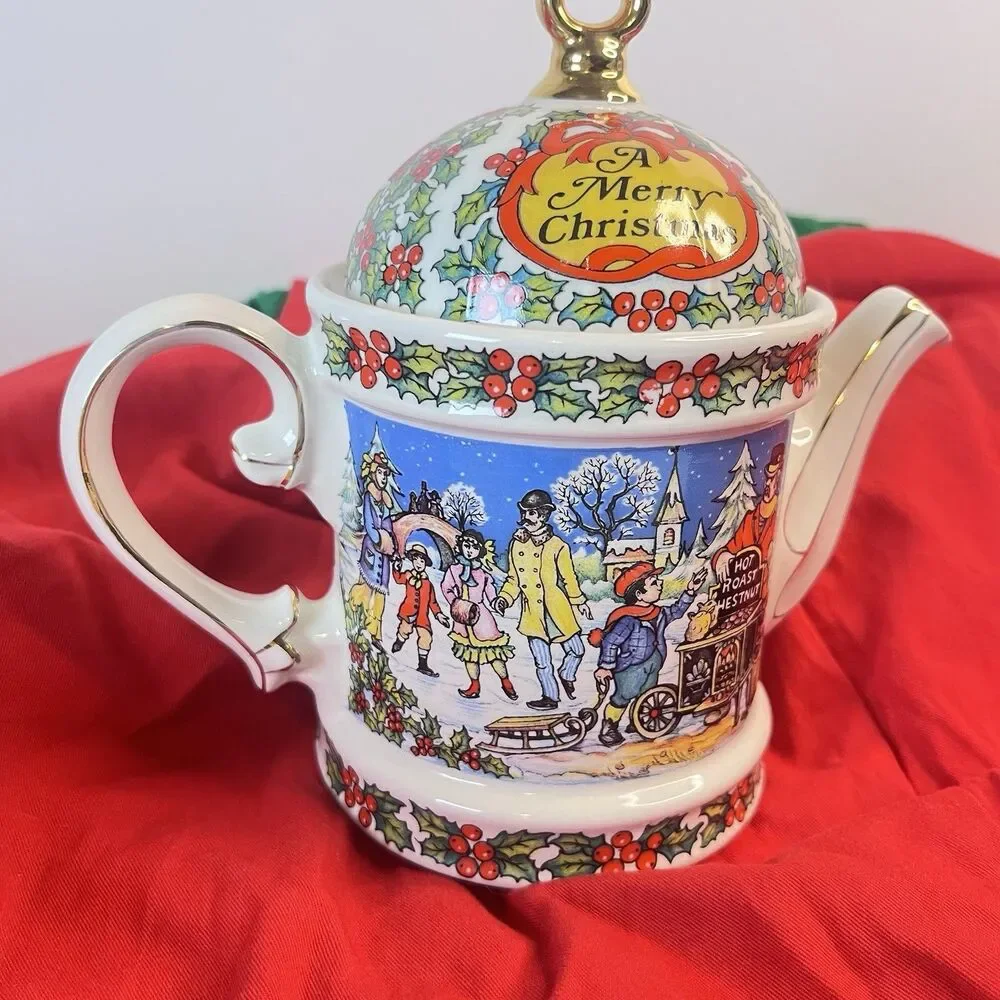Vintage 1994 Sadler Christmas Holiday Teapot ENGLAND Good Condition